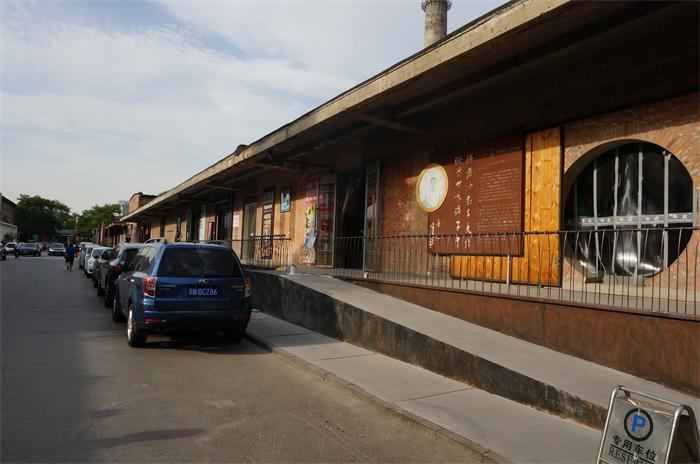 北京798一個從【舊廠房創(chuàng)意出來的藝術區(qū)】(圖18)